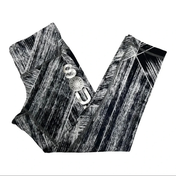 Lululemon Wunder Under Crop Full-On Luon Heat Wave SoulCycle Miami Leggings  4 - Picture 5 of 10